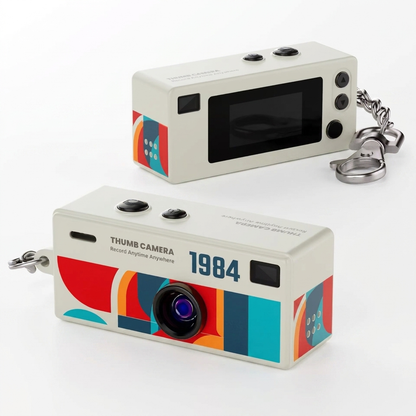 Mini Cámara Retro 1984 – Full HD, Flash y Gran Angular + Tarjeta SD 32GB + USB
